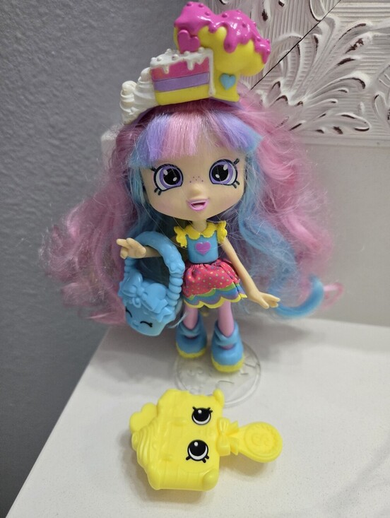 Shopkins Other - OG Shopkins Shoppies Rainbow Kate Pastel Pink & Blue Hair Doll